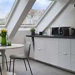Relax & Enjoy Apartmán